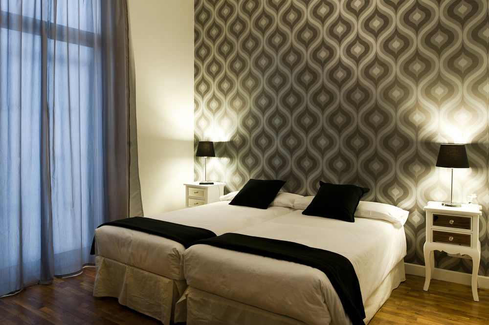 Super Balmes Guest House Barcelona Exterior photo